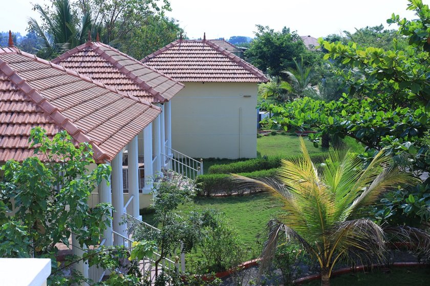 resort-near-vellore-as-garden-villa