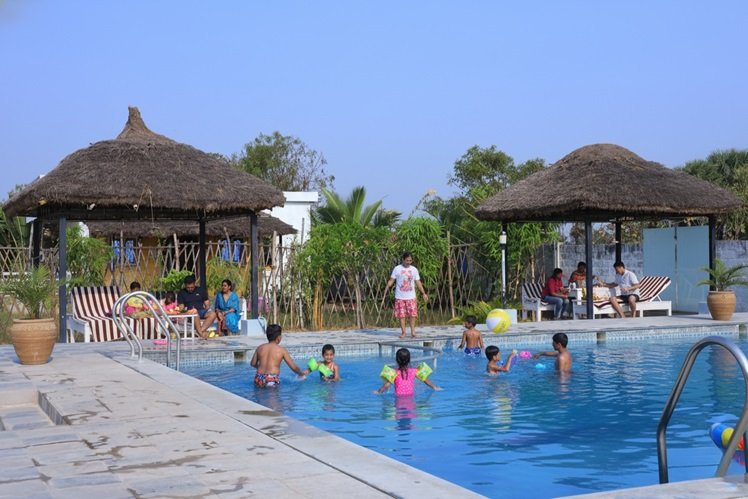 famous-hotel-in-vellore-as-garden-villa